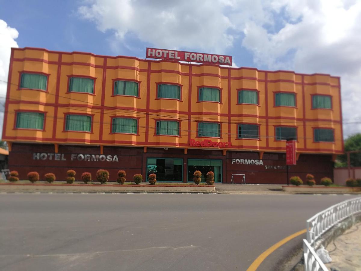 Hotel Formosa Jambi Palmerah Zewnętrze zdjęcie